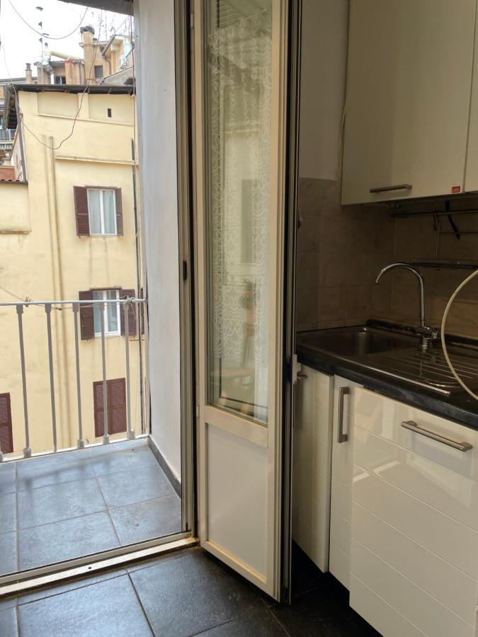 Elegant Apt-Typical Roman Palazzina Pz Alessandria Экстерьер фото